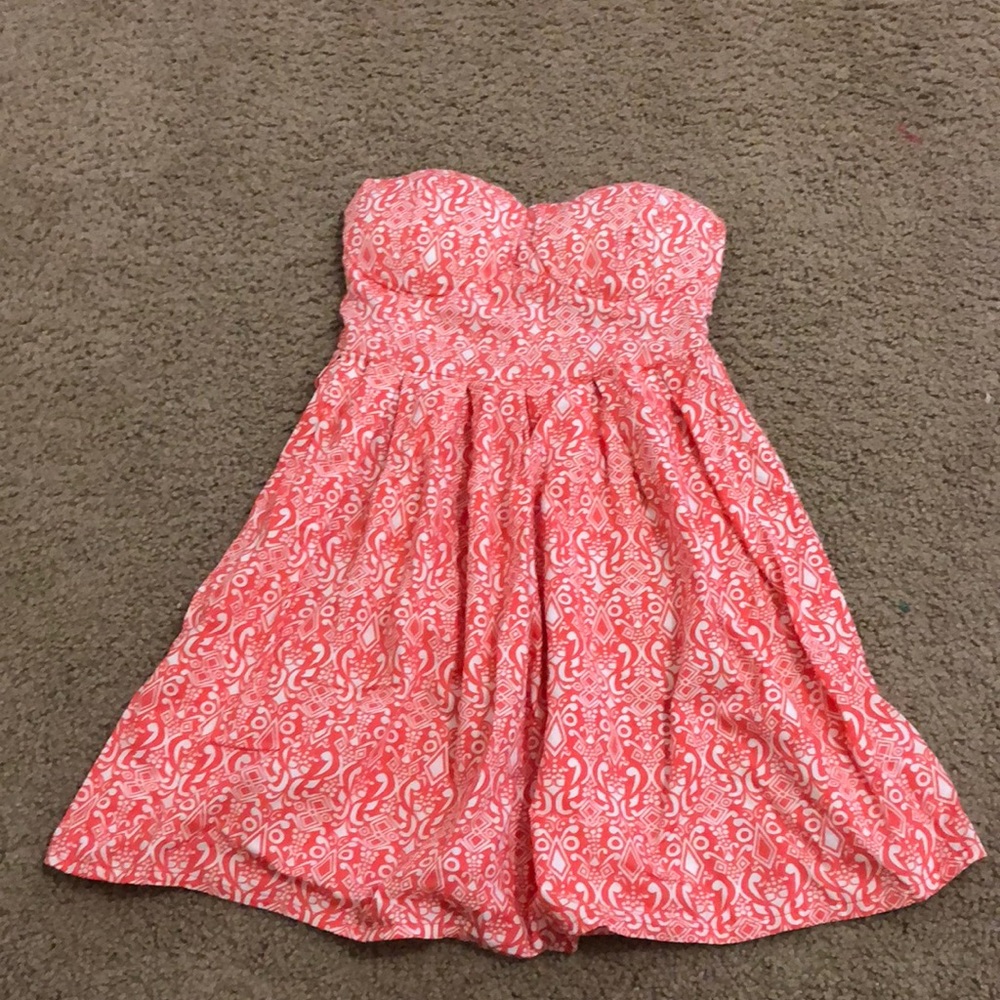 Pink pattern dress